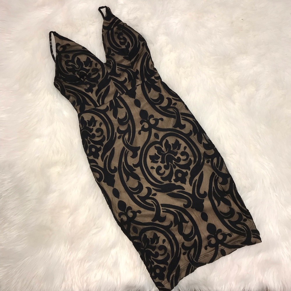 Windsor Dress- Black and Nude